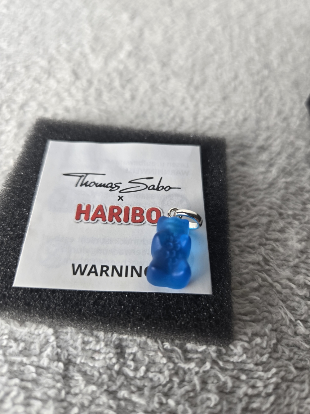 Thomas Sabo x HARIBO Blue Gummy Bear Charm - Picture 2 of 7